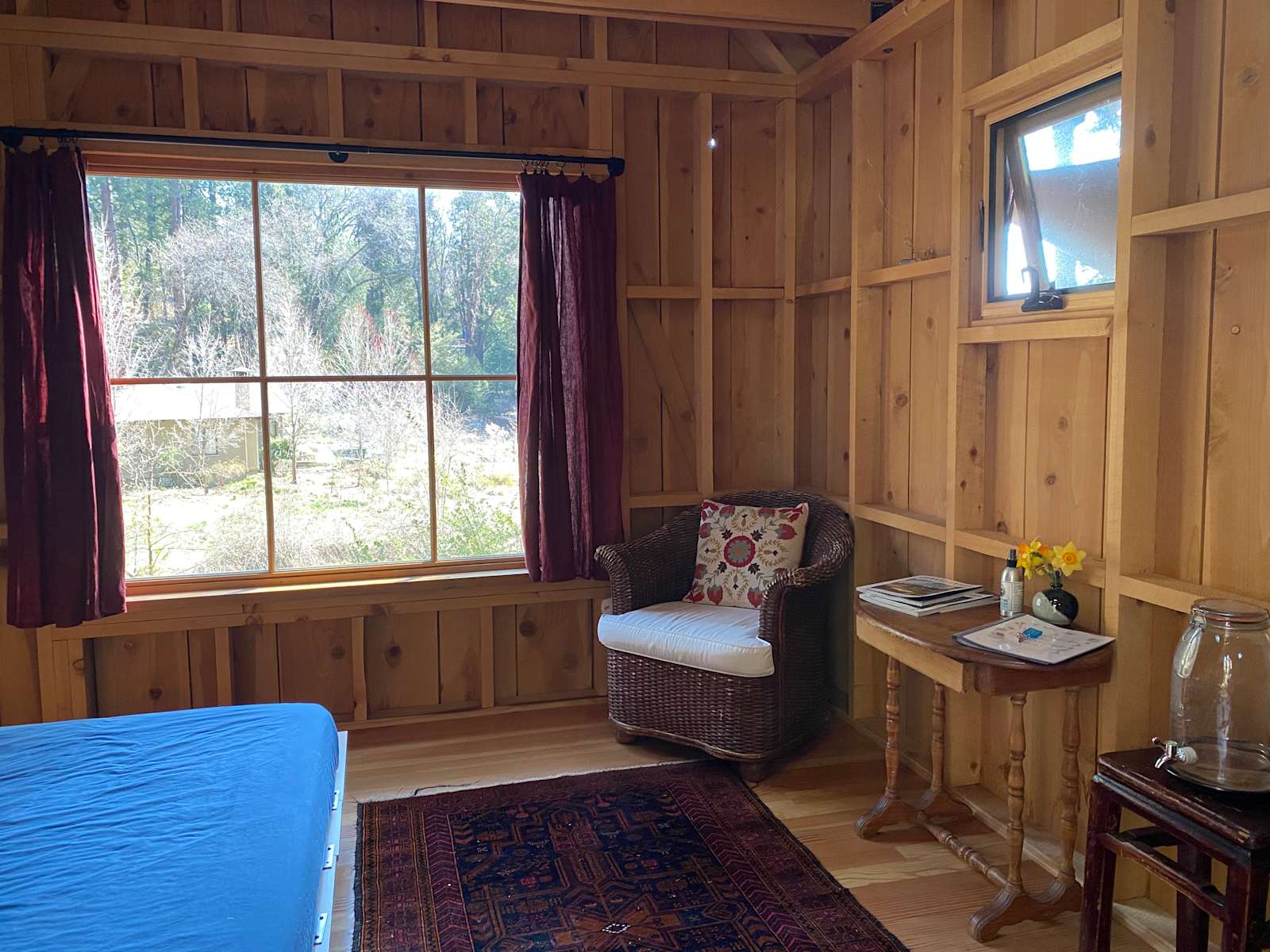 Honeycomb Hut - Nevada City, California - glamping.directory