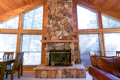 Luxury Cabin Rental Surrounded by Tonto National Forest in Pine, Arizona - Pine, Arizona - glamping.directory