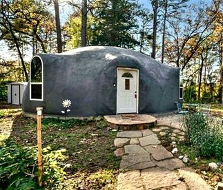 Fantastic Dome with Private Yard, Hot-Tub and Fire Pit in Texas - glamping.directory