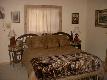 Luxury, Waterfront Cabin with Private Hot Tub on Lake DeWeese Wildlife Refuge in Colorado - Westcliffe, Colorado - glamping.directory