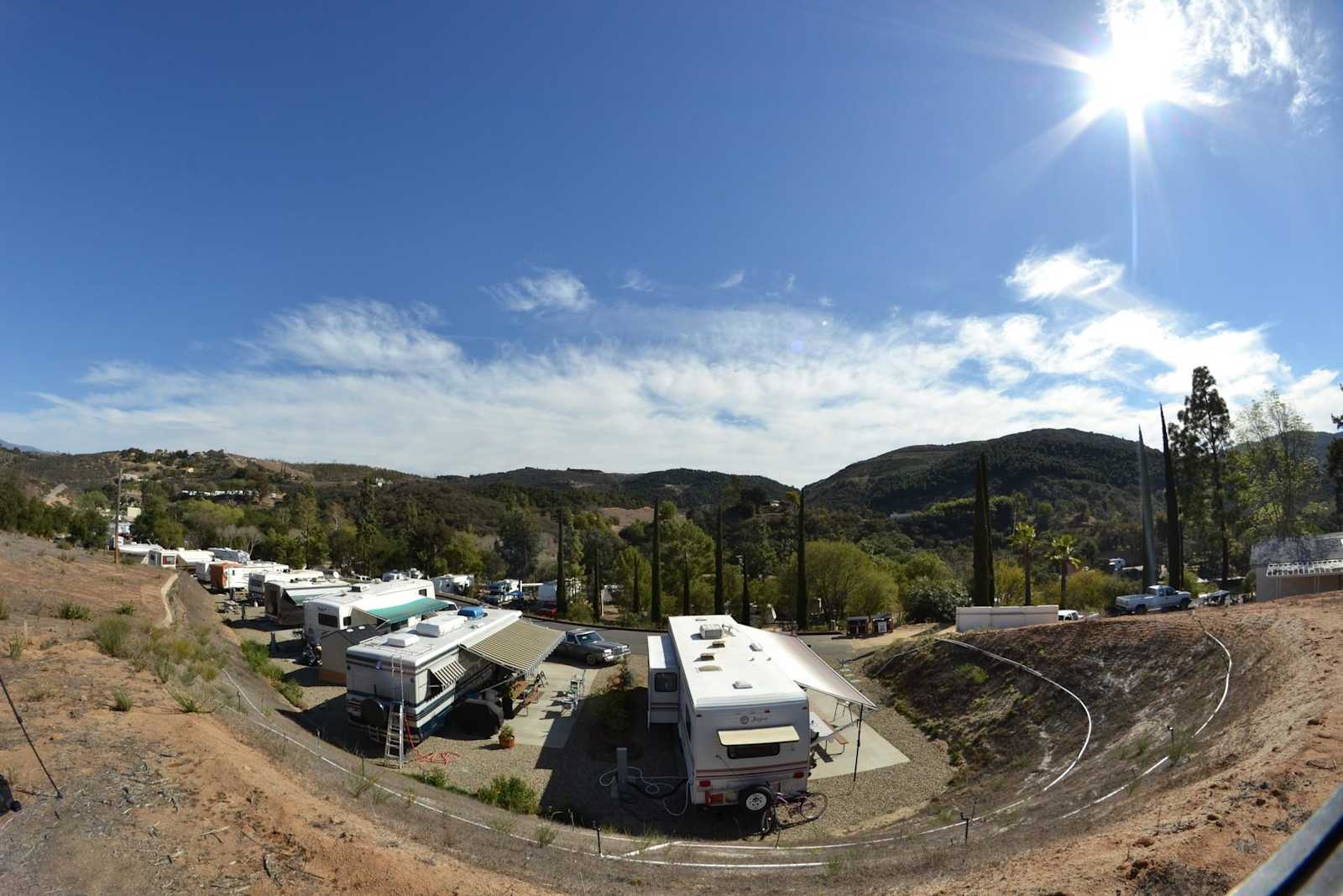 Champagne Lakes RV Resort - Escondido, California - glamping.directory