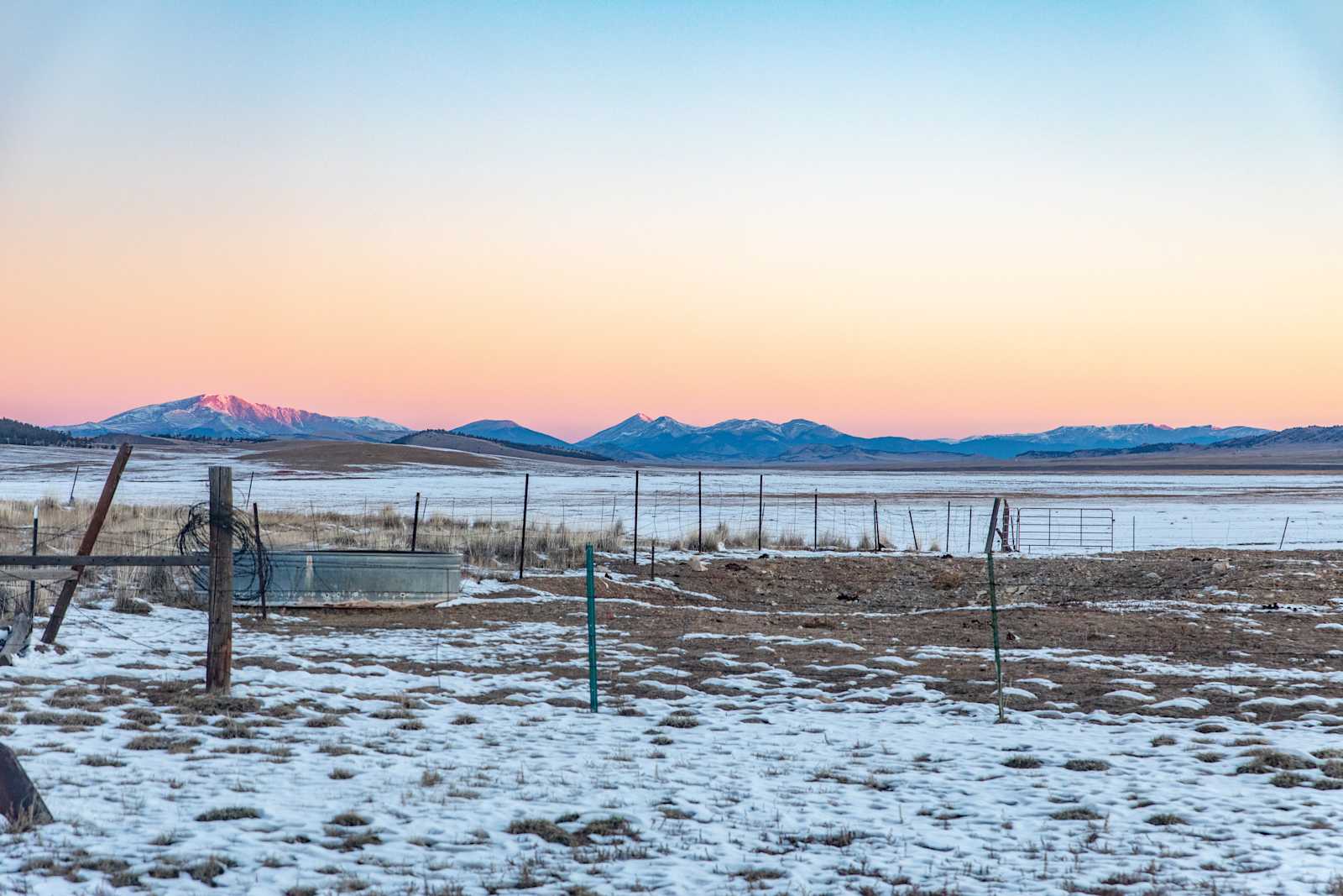 Little Buffalo Cabin - Hartsel, Colorado - glamping.directory