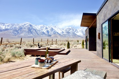Stunning Design Rental Incredible for a Luxury Escape in Lone Pine, California - Lone Pine, California - glamping.directory