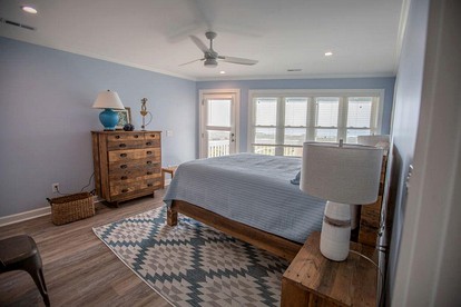 Spacious Oceanview Cottage Rental with a Private Pool Close to Secession, North Carolina - Holden Beach, North Carolina - glamping.directory