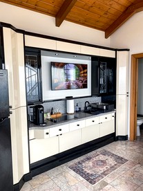 Gorgeous Tea House for Two with Incredible Views for the Ultimate Romantic Escape near Menlo, Georgia - Menlo, Georgia - glamping.directory