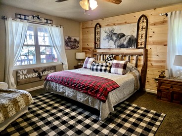 Spacious Camping Cabin Perfect for Families in the Blue Ridge Mountains of Georgia - Blairsville, Georgia - glamping.directory