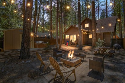 Stunning Wooden Cabin with Fire Pit and Barbecue in Big Bear Lake, California - glamping.directory