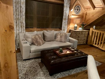 Waterfront Barn Accommodation Ideal for a Weekend Getaway from Philadelphia - Middletown, Delaware - glamping.directory