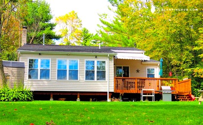 Charming Waterfront Cottage Rental near Topsmead State Forest, Connecticut - glamping.directory