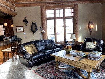Scenic Creekside Lodge with Decks and Madison River Access near Yellowstone, Ennis Montana - Cameron, Montana - glamping.directory