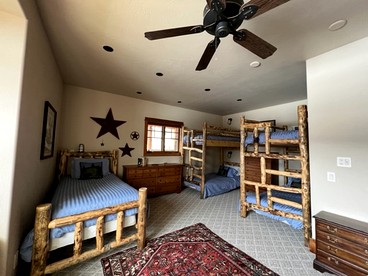 Scenic Creekside Lodge with Decks and Madison River Access near Yellowstone, Ennis Montana - Cameron, Montana - glamping.directory