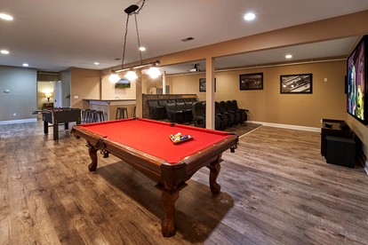 Stunning Cottage with Hot-tub, Barbecue and Games in Gatlinburg, Tennessee - Gatlinburg, Tennessee - glamping.directory