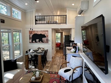 The Getaway at The Retreat in Monteagle, TN - Monteagle, Tennessee - glamping.directory