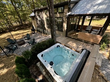 The Getaway at The Retreat in Monteagle, TN - glamping.directory