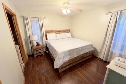 Sweet Comfy Cabin with Beautiful Hiking Trails and Outdoor Adventures in TN - Dandridge, Tennessee - glamping.directory