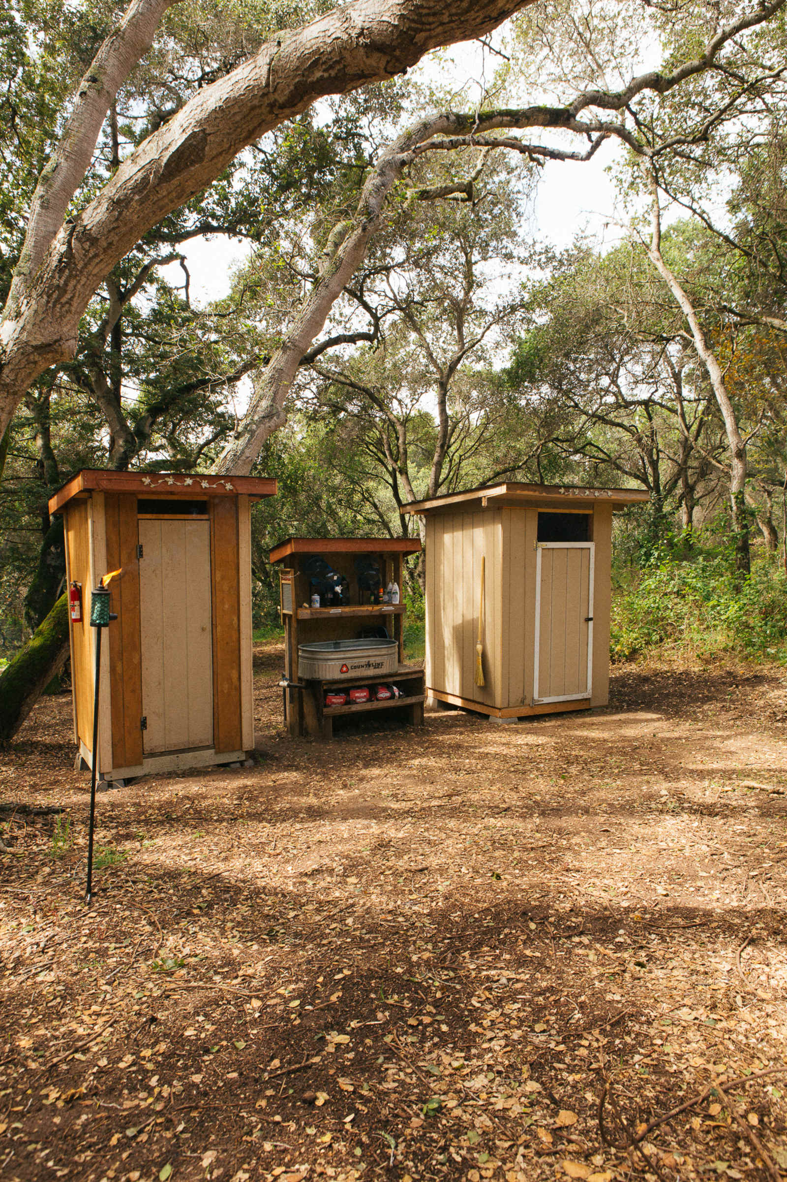 Grey Oaks 2 - Aromas, California - glamping.directory