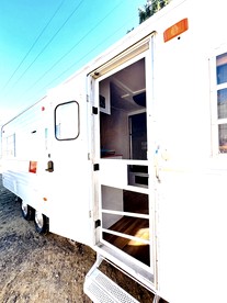 Cute Vintage Caravan for a Peaceful Escape in Niwot, Colorado - Niwot , Colorado - glamping.directory