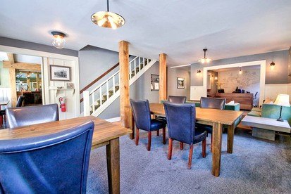 Cozy and Welcoming Boutique Property close to Pine Mountain Lake, California - Groveland, California - glamping.directory