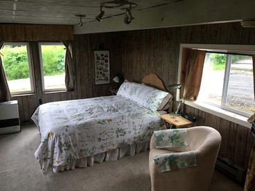Lovely Bed and Breakfast Accommodation with Amazing Views on the Kachemak Bay, Alaska - Homer, Alaska - glamping.directory