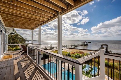 Incredible Spacious Beach House with Stunning Views for an Amazing Family Getaway in Corolla, North Carolina - Corolla, North Carolina - glamping.directory