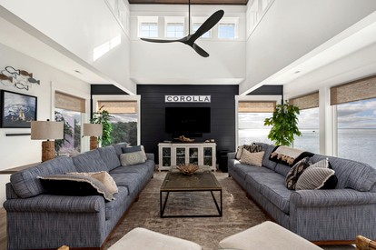 Incredible Spacious Beach House with Stunning Views for an Amazing Family Getaway in Corolla, North Carolina - Corolla, North Carolina - glamping.directory