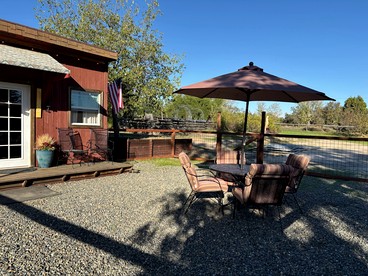 Cozy Rustic Cabin on a Working Horse Ranch for a Unique Getaway in Granite Bay, California - glamping.directory