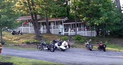 Superb Getaway Cabin near Lake George in Warren County, New York - Lake George, New York - glamping.directory