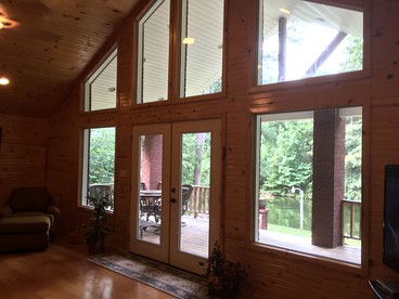 Lake Hamilton Cabin Retreat for Twelve in the Ouachita Mountains, Arkansas - Royal, Arkansas - glamping.directory
