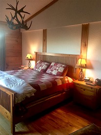 Spacious Log Cabin Rental for Ten with Breathtaking Views near Asheville - North Hill, North Carolina - glamping.directory