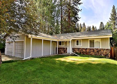 Family Vacation Rental with Hot Tub in South Lake Tahoe, California - glamping.directory