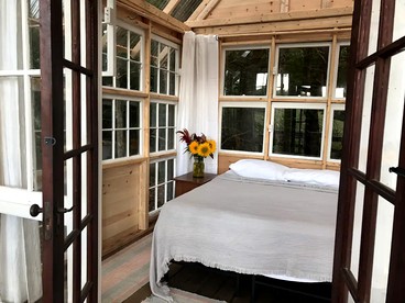 Runamuk Farm Camp with a View near the Adirondacks - Cambridge, New York - glamping.directory