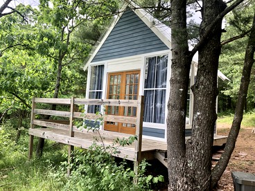 Runamuk Farm Camp with a View near the Adirondacks - Cambridge, New York - glamping.directory