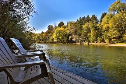 Pet-Friendly Cabin Rental with Hot Tub and Private Dock for Glamping in Northern California - Guerneville, California - glamping.directory