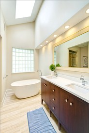 Cozy Cottage with Swimming Pool in Charlotte, North Carolina - Charlotte, North Carolina - glamping.directory
