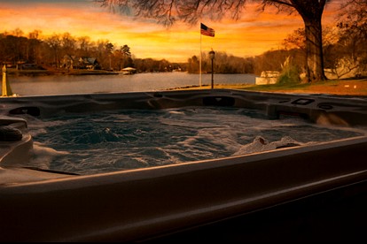 Cozy Cottage with Swimming Pool in Charlotte, North Carolina - Charlotte, North Carolina - glamping.directory