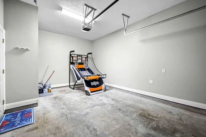 Coastal Vacation Home with Pool, Game Room & BBQ near Panama City Beach, Florida - Panama City, Florida - glamping.directory