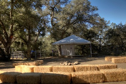 Cozy Bell Tent with Valley Views and Off-Grid Glamping near Palomar Mountain California - Pauma Valley, California - glamping.directory