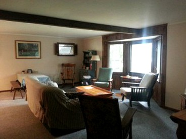 Waterfront Getaway Cabin with a Fire Pit on Raquette Lake, New York - Raquette Lake, New York - glamping.directory