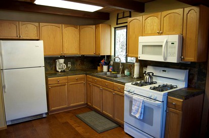 Cozy, Family-Friendly Cabin in Big Bear, California - Big Bear City, California - glamping.directory