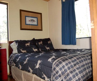 Cozy, Family-Friendly Cabin in Big Bear, California - Big Bear City, California - glamping.directory
