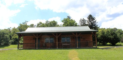 Luxury Cabin for Great Weekend Trips in Maryland - Flintstone, Maryland - glamping.directory