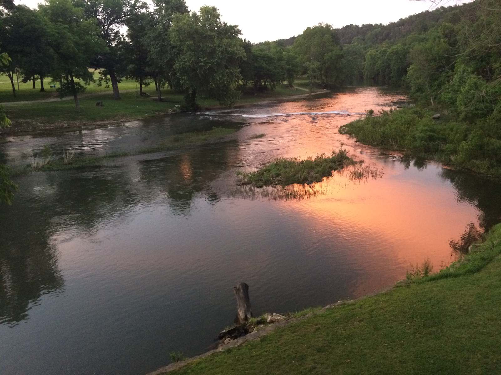 Camp Miramichee Falls - Hardy, Arkansas - glamping.directory