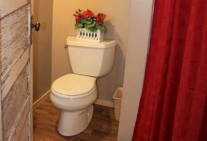 Picturesque Cabin Getaway Situated near Zion National Park in Utah - Mount Carmel, Utah - glamping.directory