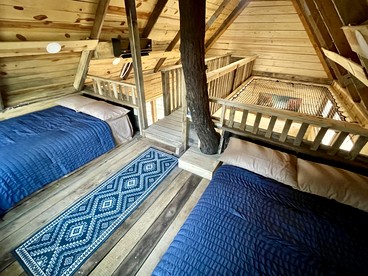 Rustic Tree House Nestled in the Heart of Ouachita National Forest, Arkansas - Boles, Arkansas - glamping.directory