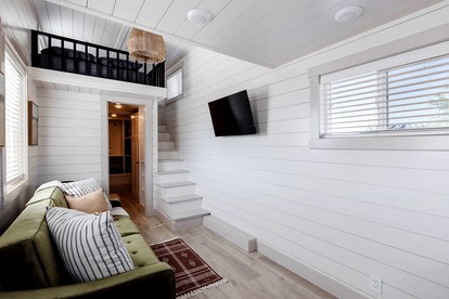 Unforgettable Vistas: Tiny Home Getaway with Stunning Utah Views - Apple Valley, Utah - glamping.directory