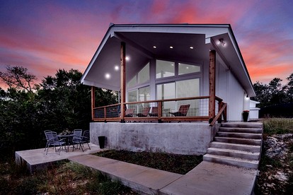 Luxury Cabin for Four for Texas Glamping Retreat - Wimberley, Texas - glamping.directory