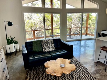 Luxury Cabin for Four for Texas Glamping Retreat - glamping.directory