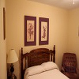 Romantic B&B Getaway with Charming Woodland Views near Fargo, North Dakota - Mayville, North Dakota - glamping.directory