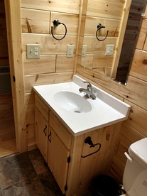 Amish-Built Utah Cabin Getaway at a Great Resort - Huntington, Utah - glamping.directory