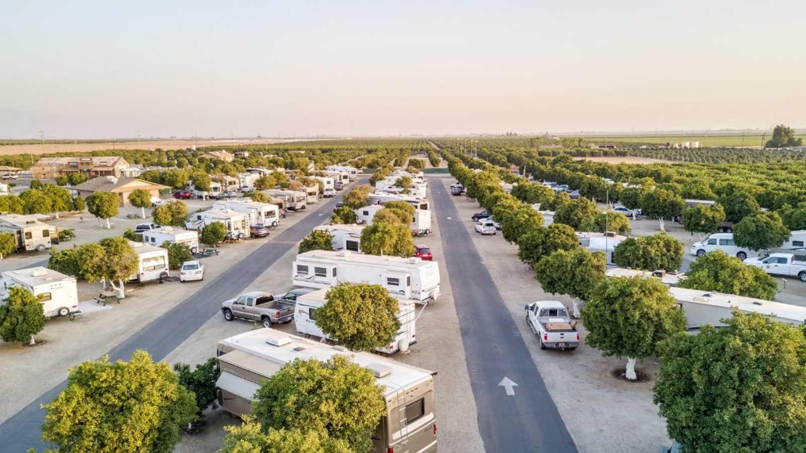 Orange Grove RV Park - Bakersfield, California - glamping.directory